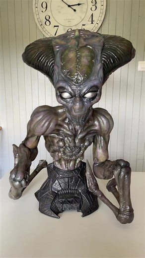 Bust Alien indépendance day will smith movie #collection#cinema toys