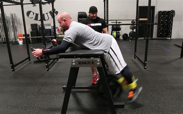 最强臀大肌训练！传说中的RH——臀与下背的大救星 Reverse Hyper