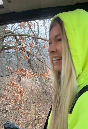 🤪#operator #bluecollarfemale #heavyequipment #excavator #bluecollar