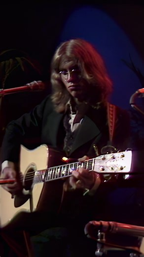 "Three roses were bought with you in mind" 🌹🌹🌹 Enjoy the performance of Three Roses from America In Concert, May 24,1973 on YouTube now ▶️ | America (The Band)