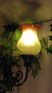 Lamp Repair: How to Thread Wire Through Lamp Pieces | Homesteady