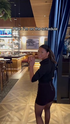 Waitress POV: A Day in the Life at the Restaurant