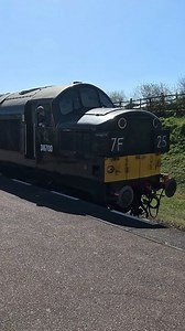 371 reactions | Aren't you a little over qualified for that job? D6700, the first #class37 pioneer on a mixed freight at Quorn, Great Central Railway. Heading for Loughborough. #Railway #freight #heritagerailway #greatcentralrailway #gcr #train #preservation ##ukrailway #britishrailways #britishrail #trainspotting | Wobbly Runner Exploring | Facebook