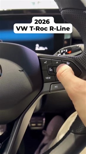 Güncel Arabalar on Instagram: "2026 Volkswagen T-Roc R-Line nasıl buldunuz? #guncelarabalar 2026 VW T-Roc'larda tam hibrit seçeneği olacak. Bu sistem, 134 ve 168 beygir güç seçenekleriyle sunulacak. Arkadaki koltukların altına yerleştirilen küçük batarya sayesinde kısa mesafelerde yalnızca elektrikle sürüş imkânı da bulunacak. Yeni T-Roc, dört donanım seçeneğiyle (Base, Life, Style, R-Line) satışa çıkacak. Fiyatlar henüz belli değil. . . . . #vw #troc #vwtroc"