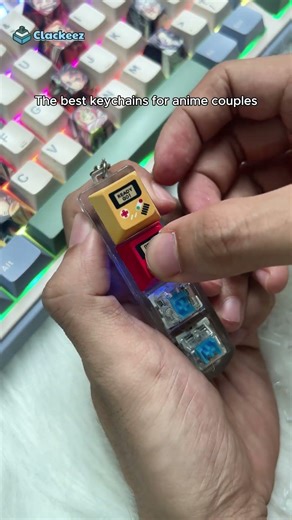 The best keychain fidget for anime couples😊