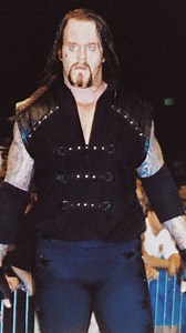 Taker answers to Farooq and Paul Bearer during the May 12, 1997 episode of RAW is WAR. 🦋 ☆ ☆ ☆ ☆//Hashtags: ✨ #theundertaker #farooq #wwf #paulbearer #1997 | is_this_happiness