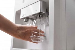 4 Ways To Solve Refrigerator Water Dispenser Being Too Fast Issue - Miss Vickie