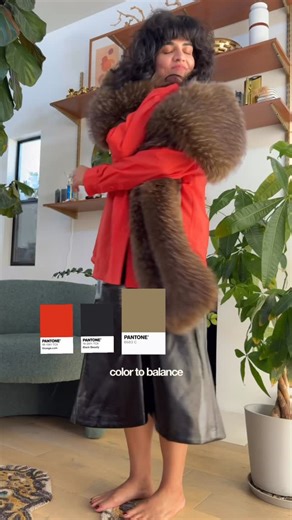 Asta | Style & Confidence on Instagram: "I asked you styling which color trips you up and a lot of you said red. I get it, it seems simply but the problem is a lot of people first try red and black, and that’s just very hard to pull off because of harsh contrast. So here are 3 ways to style red. 1. Red shirt with sage green pants. See, this works because red and green are complementary colors. They are right across from each other on the color wheel. This always works as long as you vary the sat