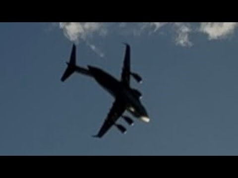 Outstanding USAF C-17 Clemson Football Flyover #aviation