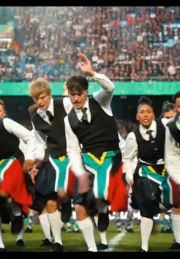 South Africa vs Scotland opening dance reaction — reverse card moment
