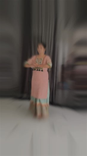 Ryth.moves on Instagram: "A very simple and easy way to present Tatkar ki Baant in Teentaal (16beat). #kathak #dance #kathak"