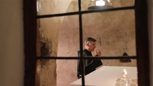Cara #bravagente, 📺 Con gioia vi annuncio "Le note del Natale", programma musicale che andrà in onda il 25 dicembre in seconda serata su Rai1 dopo lo speciale di Alberto Angela 🎶 Insieme a Veronica Maya , un viaggio tra musica e tradizione che unisce idealmente Bethlehem Municipality - بلدية بيت لحم con il Comune di Greccio, passando per il Comune di Scala e il Comune di Napoli e che vedrà la straordinaria partecipazione di Serena Autieri, Enzo Campagnoli, i The Twins, il coro Gospel Voices e 