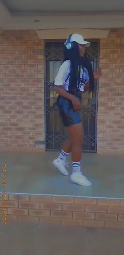 Zama Mcineka (@zamacineka) - Ma2k Retha Dance Challenge: Amapiano Moves & Dancing Challenges