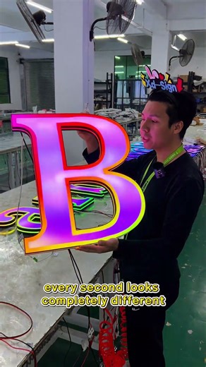 Don't use your outdated storefront sign anymore.#signage #ledneon #ledlight #signature #lightbox