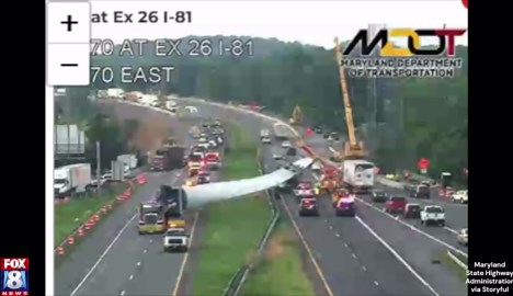 Video shows windmill blade blocking interstate (Maryland State Highway Administration via Storyful)
