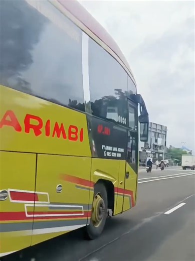 #cinematicbus #huntingbus #busindonesia @Mas Dodo nir ing sambikolo @mhdhadi_15 @Riyan_DNA✓