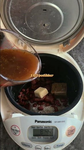 Easy Rice and Beans in the rice cooker. Hands off high fiber side and a complete protein 💕😋