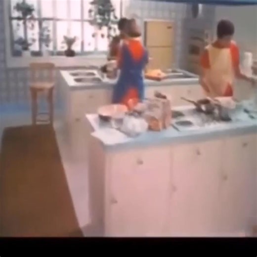 4.9K views · 293 reactions | Hamburger Helper 1977 | Historical Pictures | Facebook