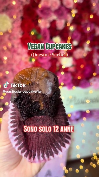 12 anni fa per un bimno di 2 anni ALLERGICO al latte,iniziai la produzione di cupcakes #Vegan così da poterli offrire a tutti! Intolleranti al latte,alle uova,persone con allergie e persone VEGAN ❤️ #inclusion