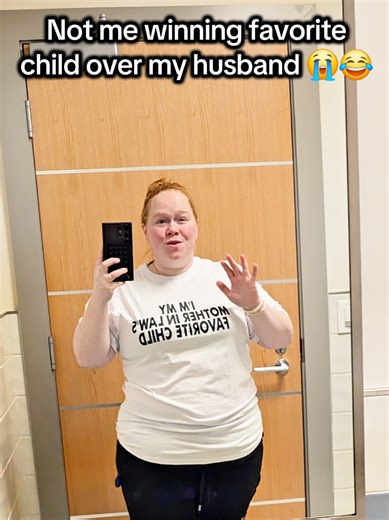 When your MIL loves you more than her own son… you earn the shirt. Lightweight, soft, oversized cute — perfect with leggings or errands. Moms, this one’s a must. @Ovela Shop #MomHumor #RelatableMom #EverydayOutfits #TikTokShop #MomLifeStyle