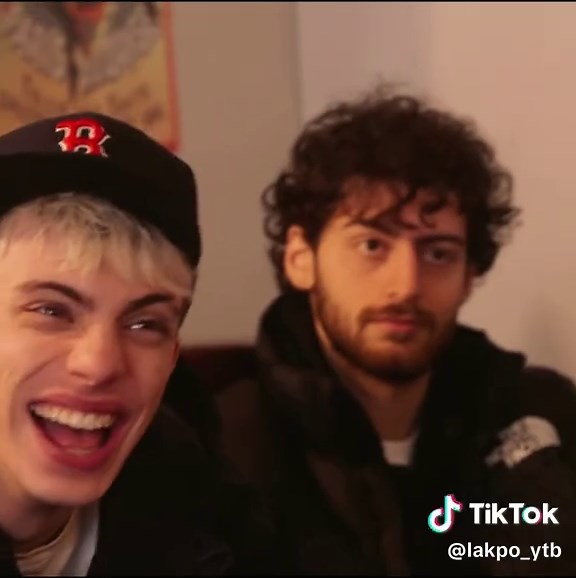 Cours de SNT : Fou rire après