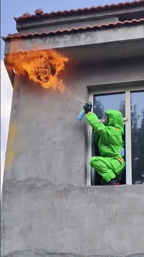Destroy wasp nests with fire