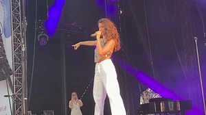 1.3M views · 41K reactions | WOLKENFREI feat VANESSA MAI " Ich versprech' dir nichts und geb' dir alles " ❤️ Schlager Musik  Schlagerparty 李 | German Music Deutsche Musik Música Alemana of All Styles by Dimitri Caubet | Facebook