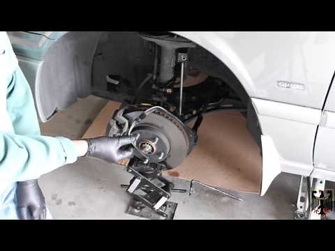 2001 Toyota Camry Front Strut Replacement