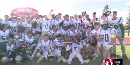 Windsor wins third straight division 3 football championship