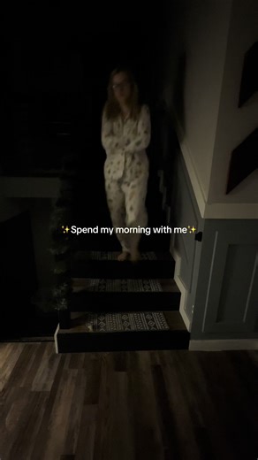 How in the heck is it already Monday? 😴 #workingmom #momvlog #morningvlog #morningroutine