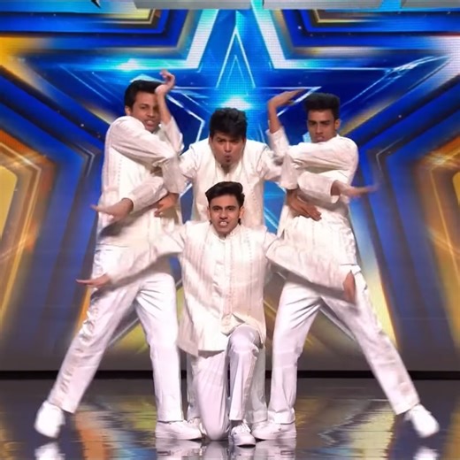 B Unique bring BRILLIANT combination of synchronised dance and CONTORTION! Auditions BGT Unseen | YugantarPravah.Com