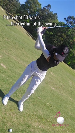 less power...more control #pitchshot #beginnergolftips #golf #golfskill #butterflygolf