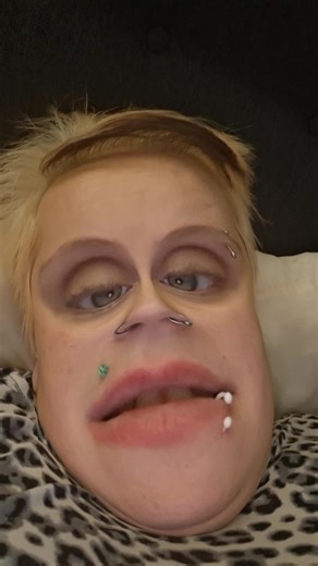 RAMMSTEINBRUDEN♡♡ (@rammsteinbruden0)s videor med Astronaut In The Ocean - Masked Wolf