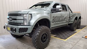 Be Diesel Royalty with This Ford F-550 Diesel 6x6