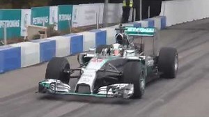 Mercedes-Benz Stars and Cars 2014 - HD Highlights - Formula 1 Videos