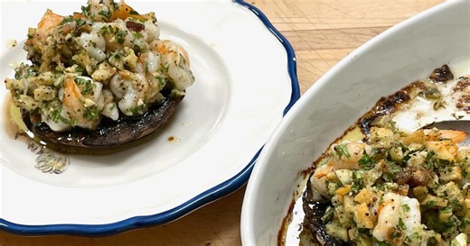 Jacques Pépin Makes Shrimp-Stuffed Portobello