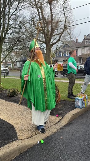 Happy st paddy’s from your favorite asbury lesbians 🍀 #asburyparknj #asburypark #lesbiansoftiktok #lgbt🌈 #wlw