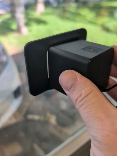 Wyze Window Cam OG. An easy to install window camera that lets you see what you can't when not at home. #wyze #camera #tiktokshop #tiktokshopcreatorpicks #trending @Wyze