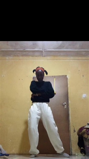 In my defense I tried learning the dance 🥲🥲😂#strut #zedtiktok🇿🇲🇿🇲 #fyp