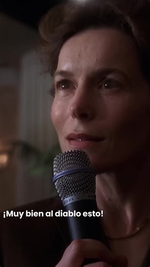 Ruth en Six Feet Under: Manipulación y Drama