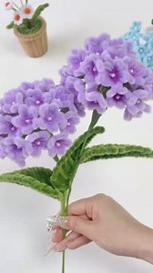 26K views · 487 reactions | #pipecleanerflowerstutorial #tutorial #handmade #diy #diycraft #kerajinantangan #jualkawatbulumercy #pipecleaners Kawat bulu mercy juga ready gaaes.... Polos 16.000/50 btg dan 9.000/25 btg Glitter 14.000/50 btg Pjg-/+ 30 cm Bisa dipesan disinihbɓñ https://shopee.co.id/prilyaolshop Atau pesan via wa.me/6282135971721 Atau 081211212566m | Pri L ya Agustina | Facebook