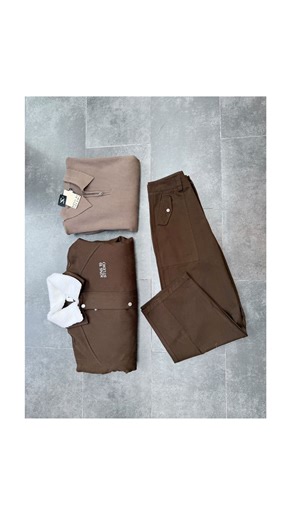 KINS 19 STUDIO | KINS Relax Wide Pants [KN229] Designed with button-flap accent pockets and deep side storage,these wide-leg pants drape softly with every movement, bringing effortless comfort to your everyday outings. 🔗 Details Size: XS / S / M / L / XL Color: Beige, Brown, White Composition: 100% Cotton Price: 890.- Care Instructions: Machine wash in cold water on a gentle cycle and wash inside out. Hang dry only (do not tumble dry) and iron on low heat if needed. #KINS19STUDIO #KINSAFTERGLOW