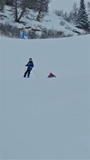 Ski powder short turn