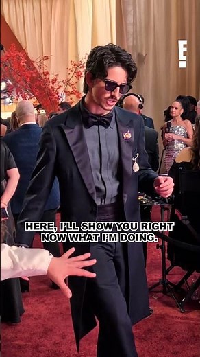Milo Manheim brought the smolder to the 2026 #Oscars #Glambot.