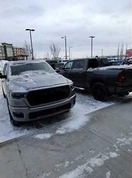Comparing a Ram 1500 Sport to a Ram 1500 Sport GT!!