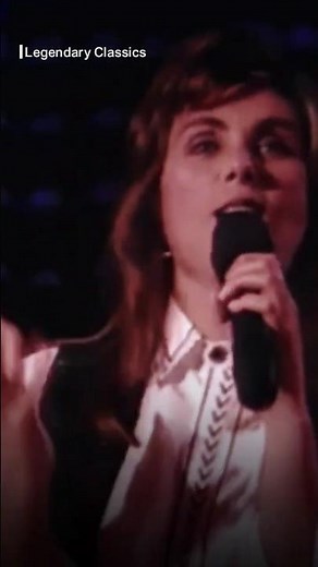 TURN THE BEAT AROUND | Laura Branigan #lyrics