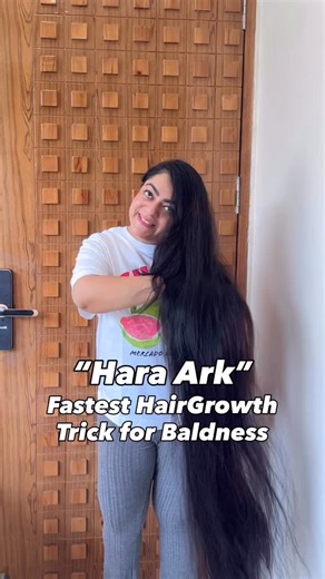 Saloni Khurana on Instagram: "Fastest Hairgrowth trick for baldness ! Treats Dandruff Solves 99% scalp problems Promotes Massive Hairgrowth Opens pores Penetrates in the scalp for better results Gives volume and thickness to hair Adds shine and lustre ! #thelonghairgirl13 #thelonghairgirl #sahibathelonghairgirl #explorepage✨ #ayurveda #haircare #explorepage #skincare #explorepage #organichaircare #ayurvedicremedies #longesthair #baldhairgrowth #baldnesssolution"