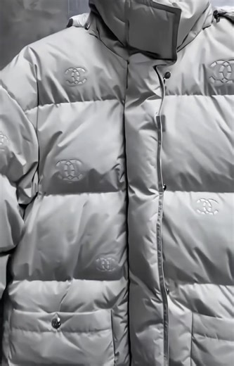 Chanel long down jacket🖤🤍🧡-30%🔪#fyp #chanel #jacket #longdistancerelationship #down