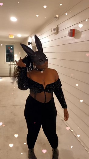 Gaining MORE confidence! Who doesn’t like bunnies especially when they’re chocolate! 🍫🐰 | Donna Brown