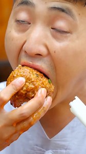 17K views · 643 reactions | lose weight _ FatSongsong and ThinErmao weight loss challenge _ mukbang _ funny _ chinese food | YANZI ASMR | Facebook